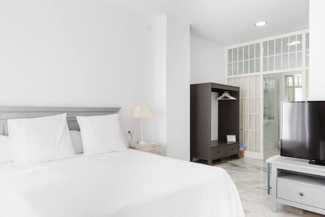 Loft En Primera Linea Del Paseo Maritimo 马拉加 外观 照片